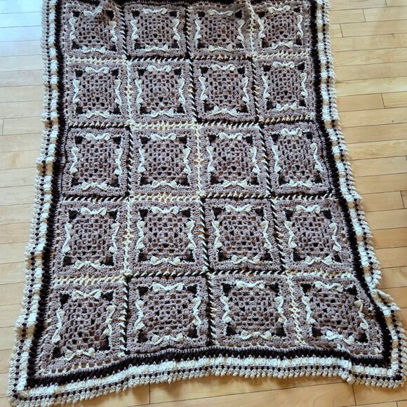 Hand made Granny squares boho crochet throw blanket Afghan brown beige colors. - Picture 5 of 5